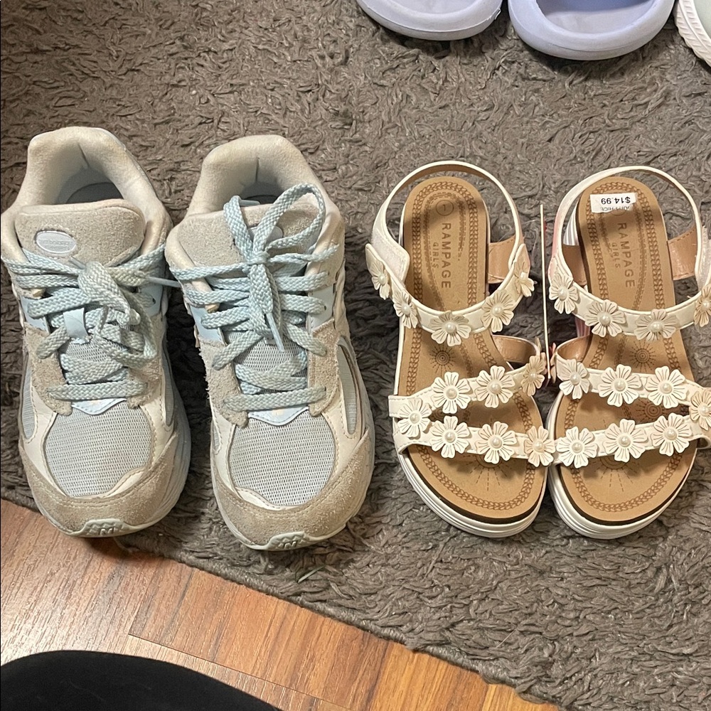 Girl shoe bundle read description